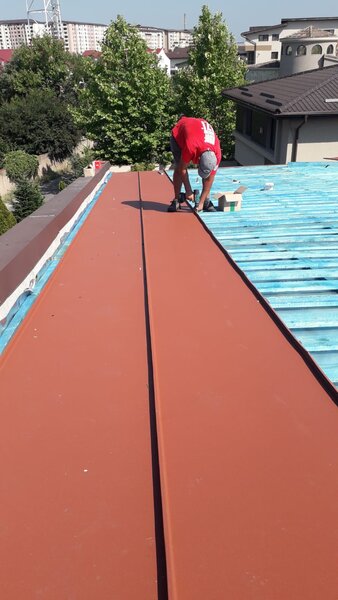 Montator tigla metalica constructii angajam